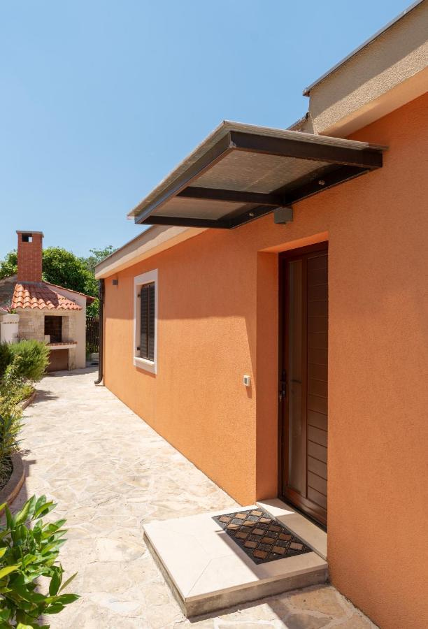 Villa Arancia Kozino Bagian luar foto